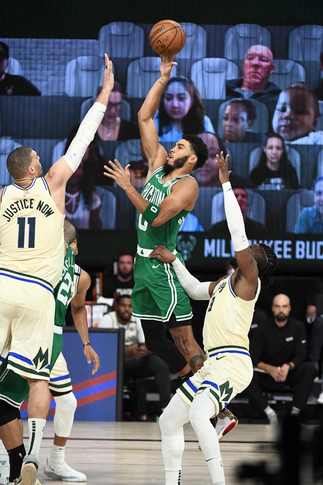 随着社会进 随着社会进