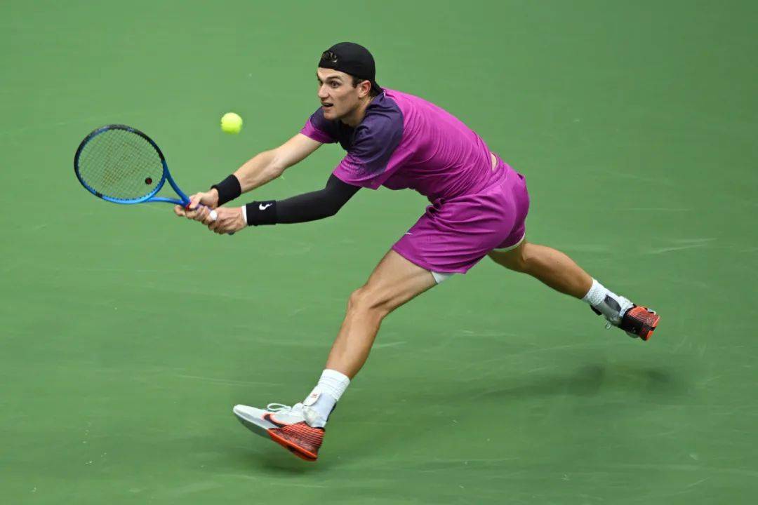 比赛中持续 比赛中持续