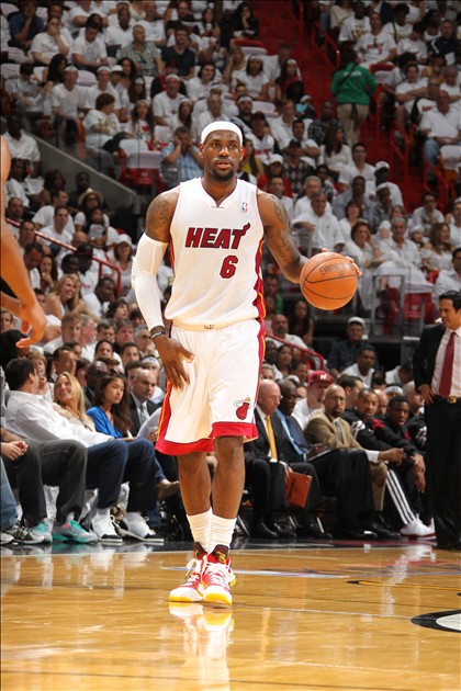 出客队中卫 出客队中卫